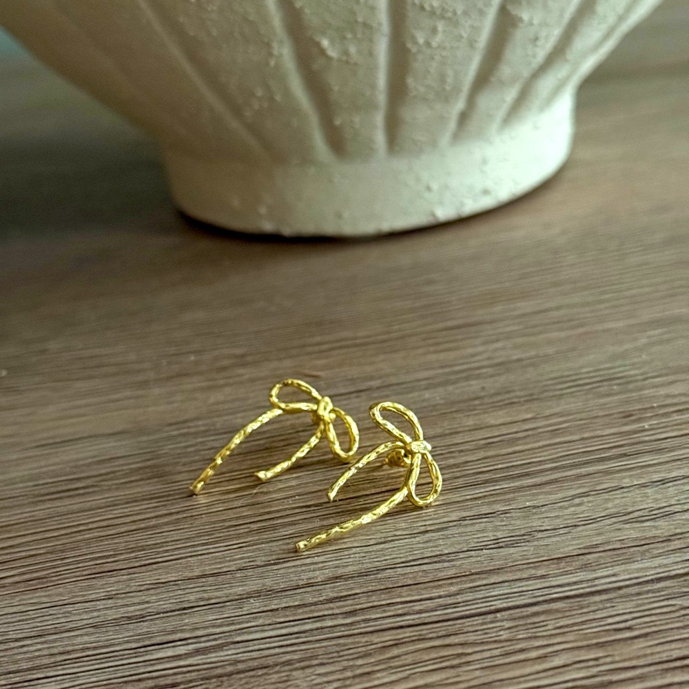 Bow Earrings